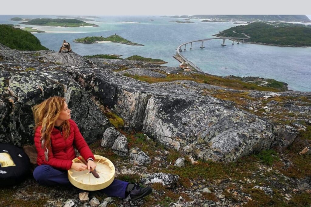 Shamanic Light Ceremony - photo 4- Marieke Anna - 1200x800 N